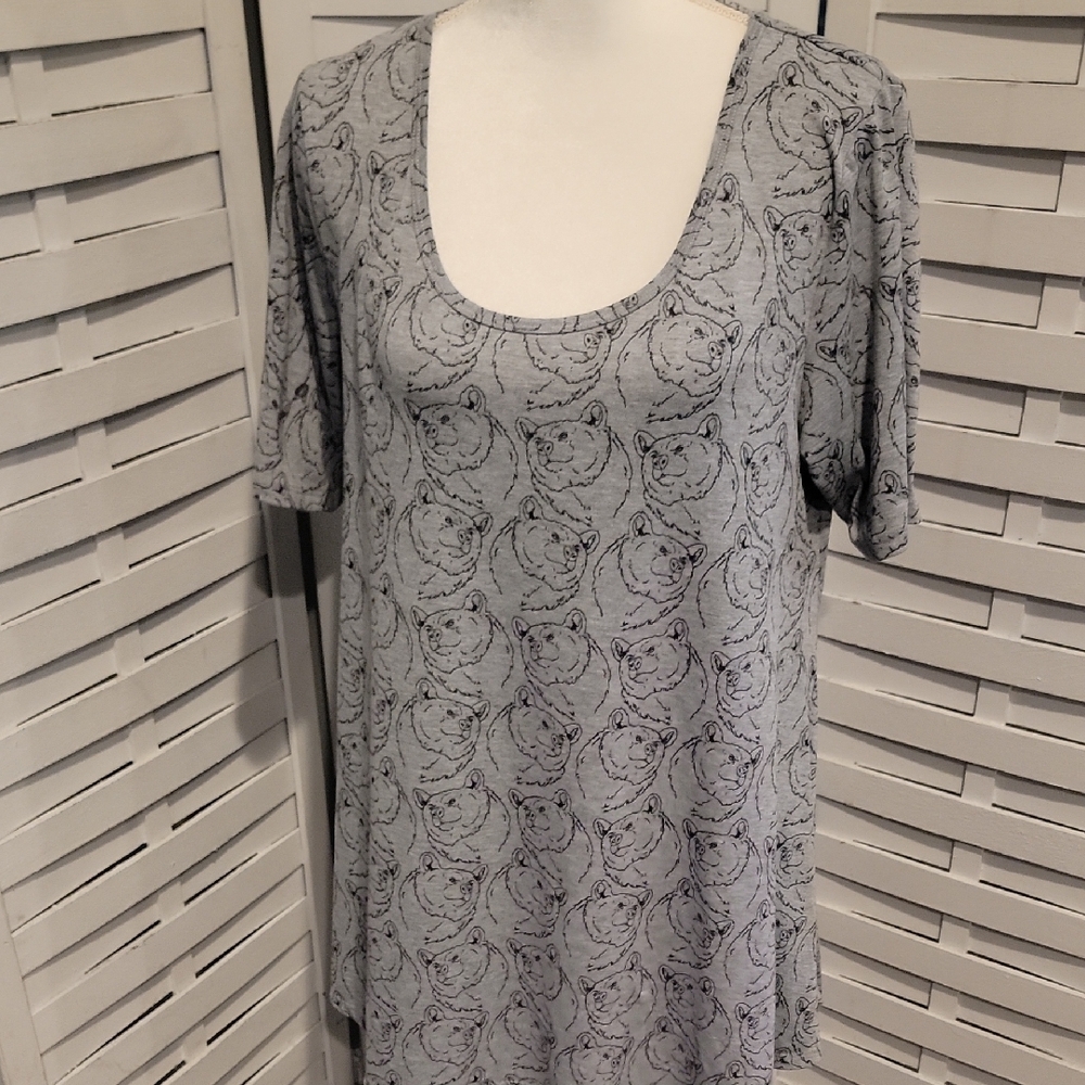 LuLaRoe Gray Grizzlie Bear Tunic Top Size Large